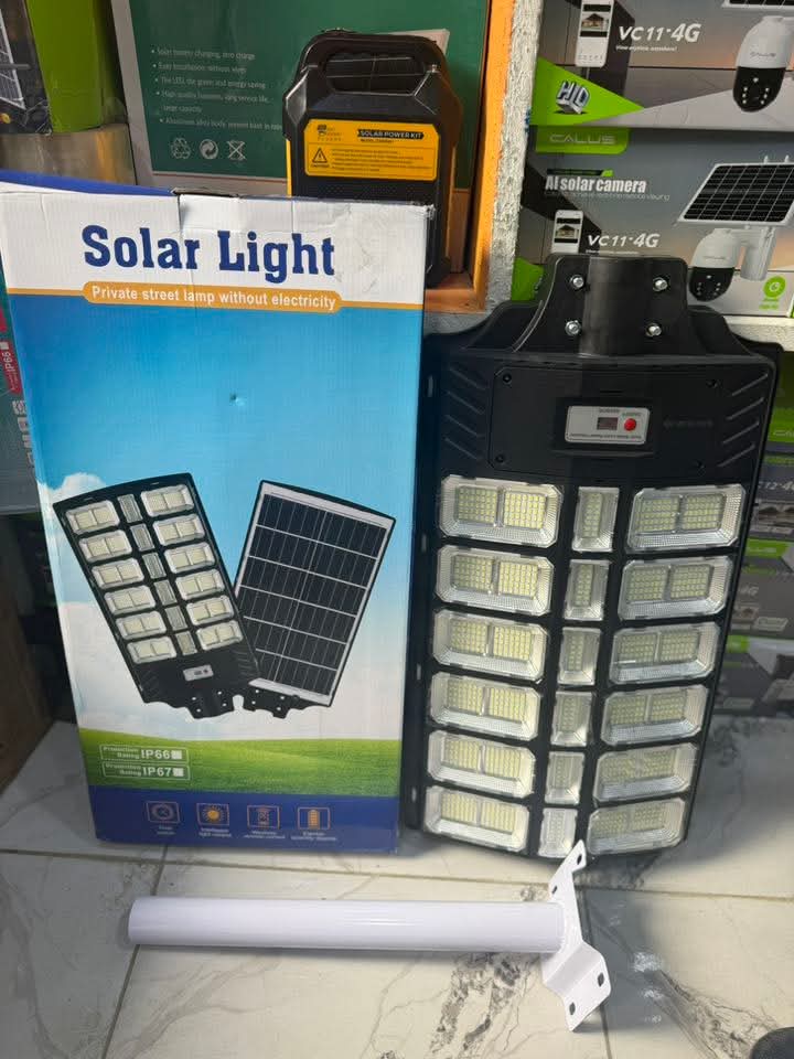 Lampe de route extérieure étanche 2000w intégré tout en un lampadaire LED solaire Ip 65