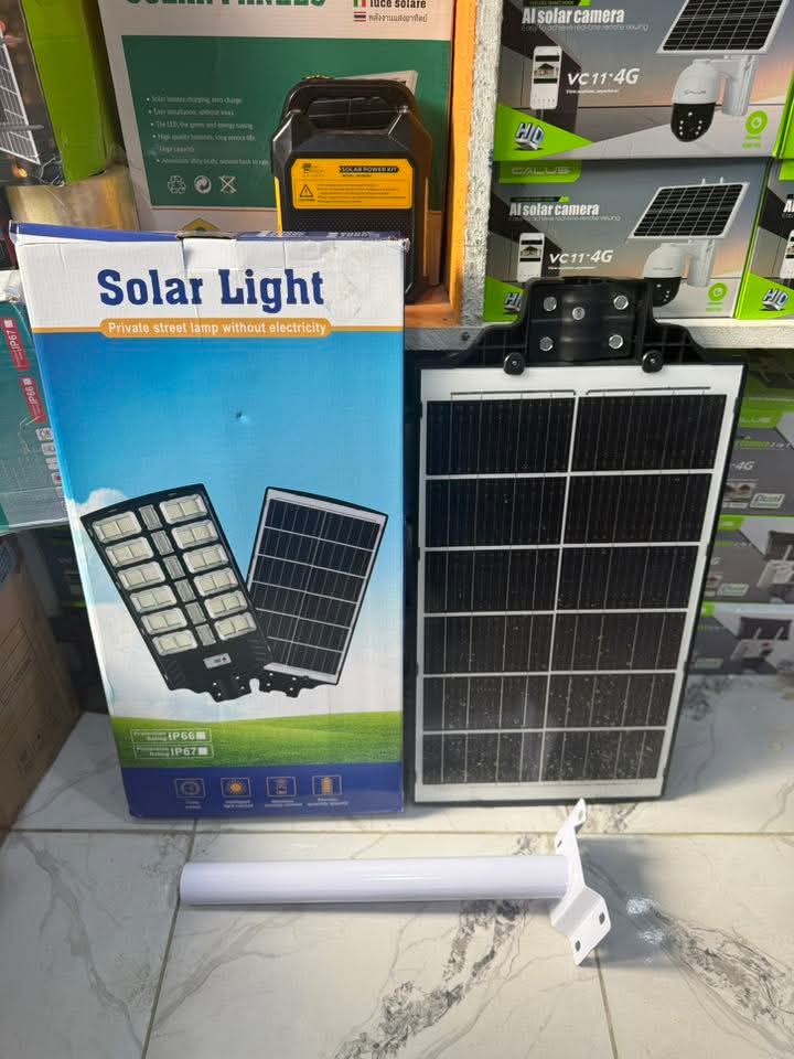 Lampe de route extérieure étanche 2000w intégré tout en un lampadaire LED solaire Ip 65