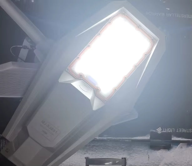 lampadaire solaire robot 600w panneau séparé